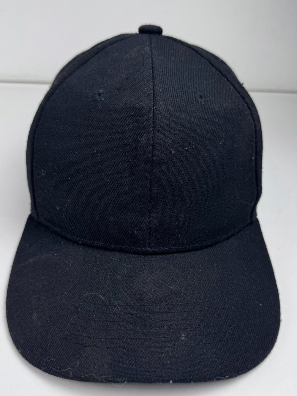 Plain Solid Black Baseball Cap Hat Mens OSFA Hook Loop Strap 100% Acrylic Lint
